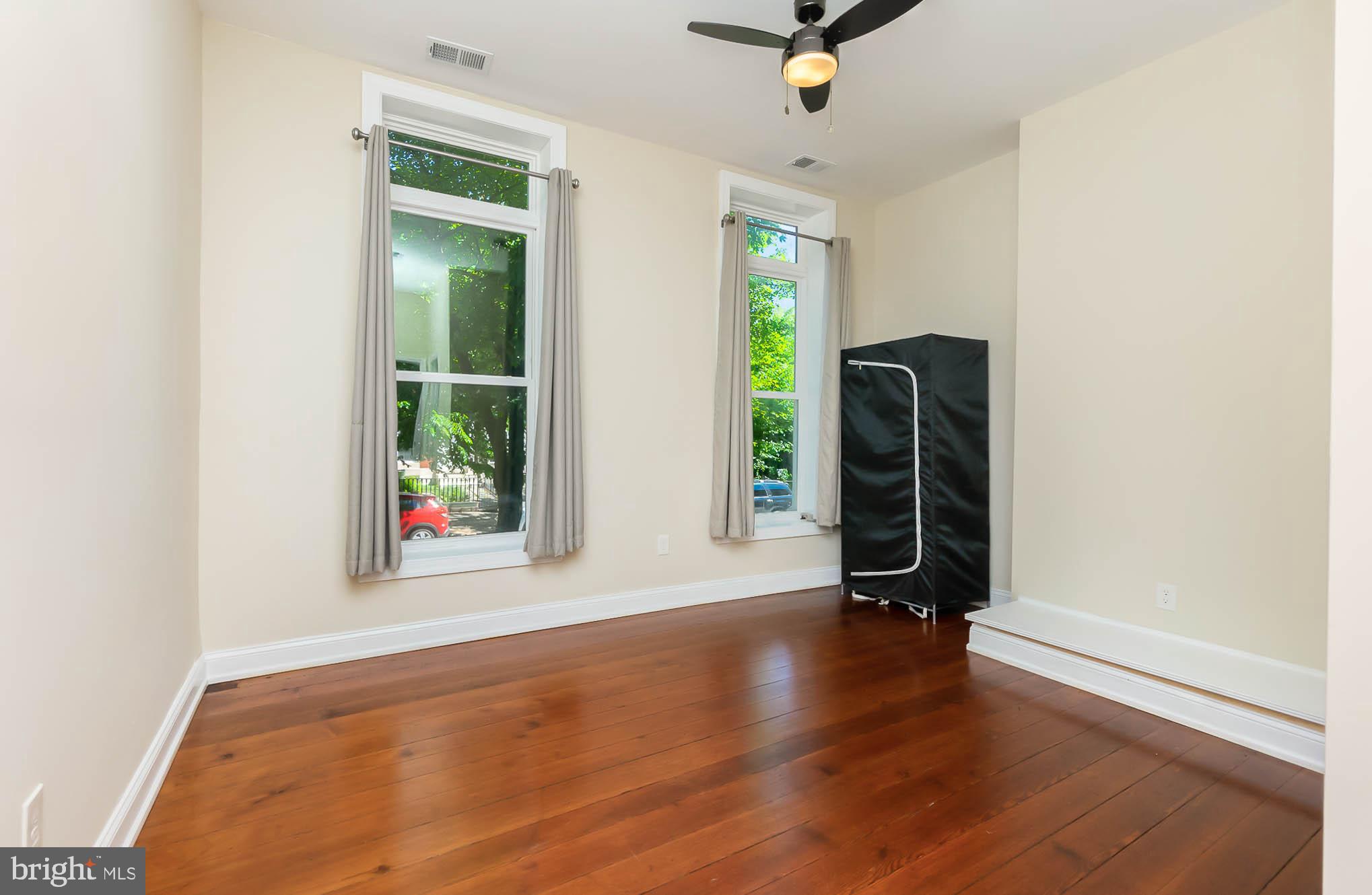 BARRE CIRCLE HISTORIC DISTRICT - Residential Lease