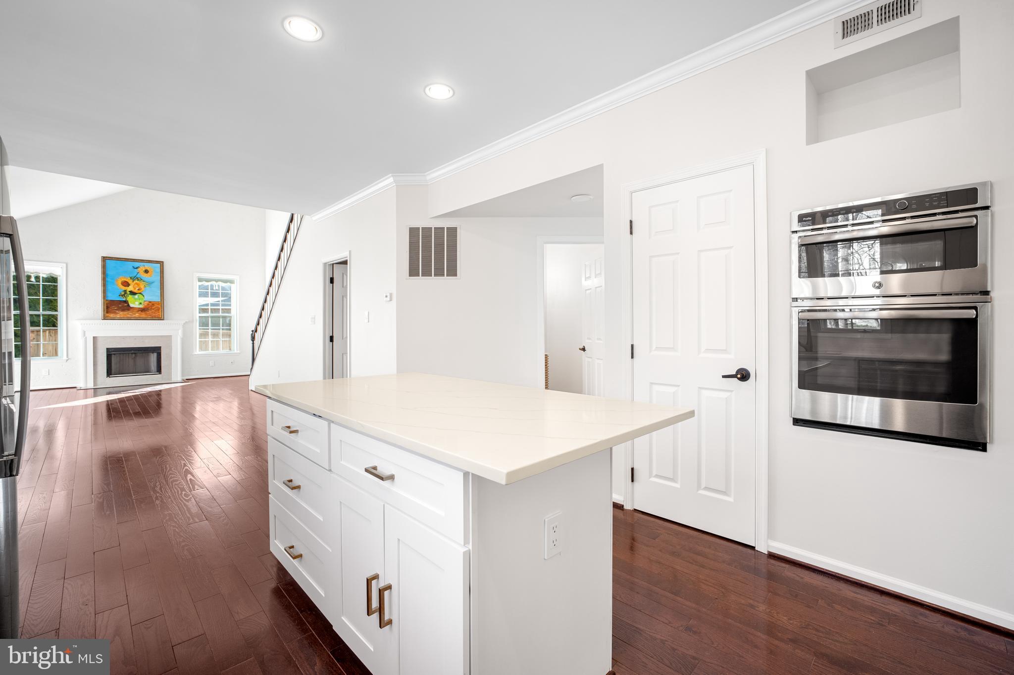 WILLOW PONDS - Residential