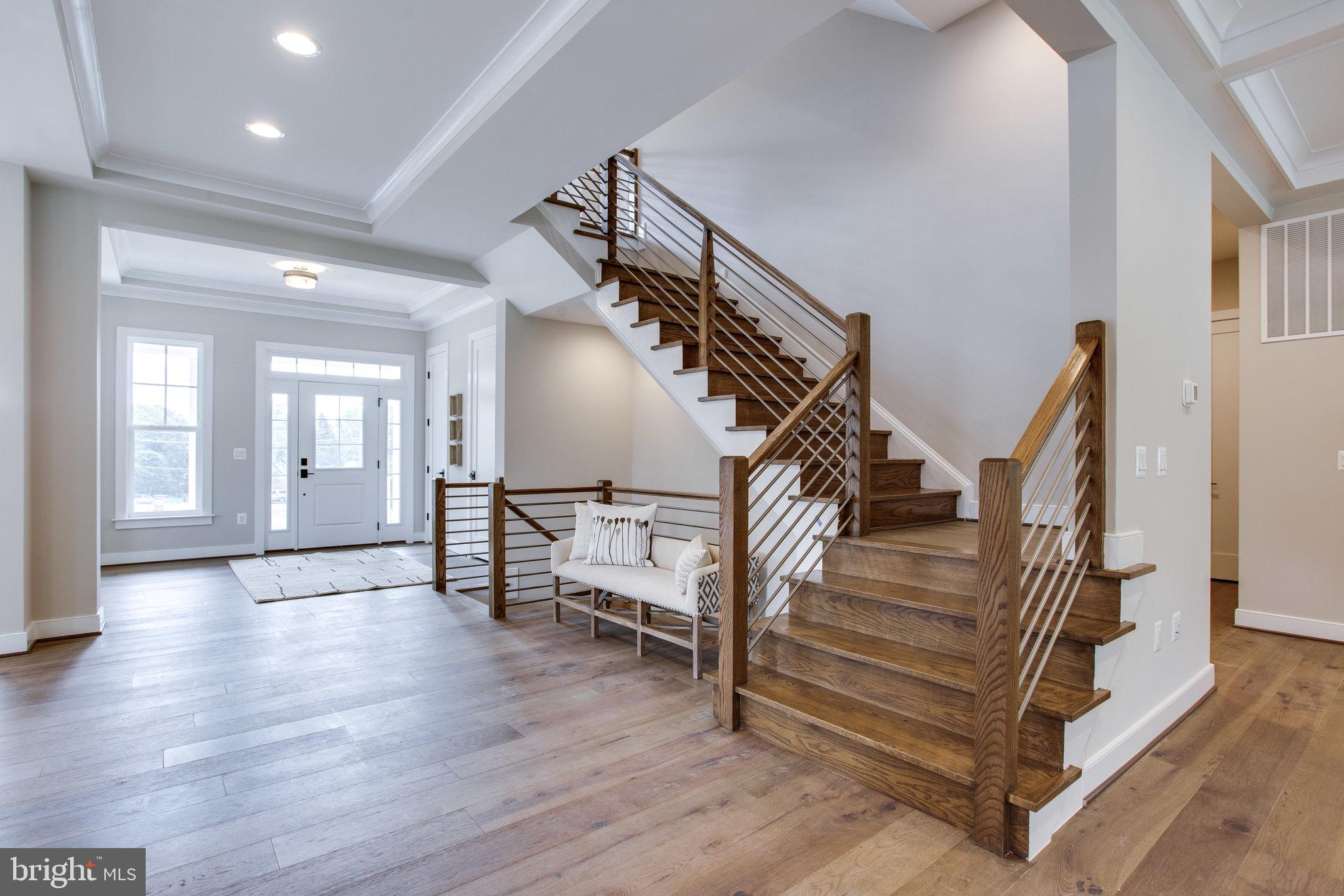 OVER LEE KNOLLS - Residential