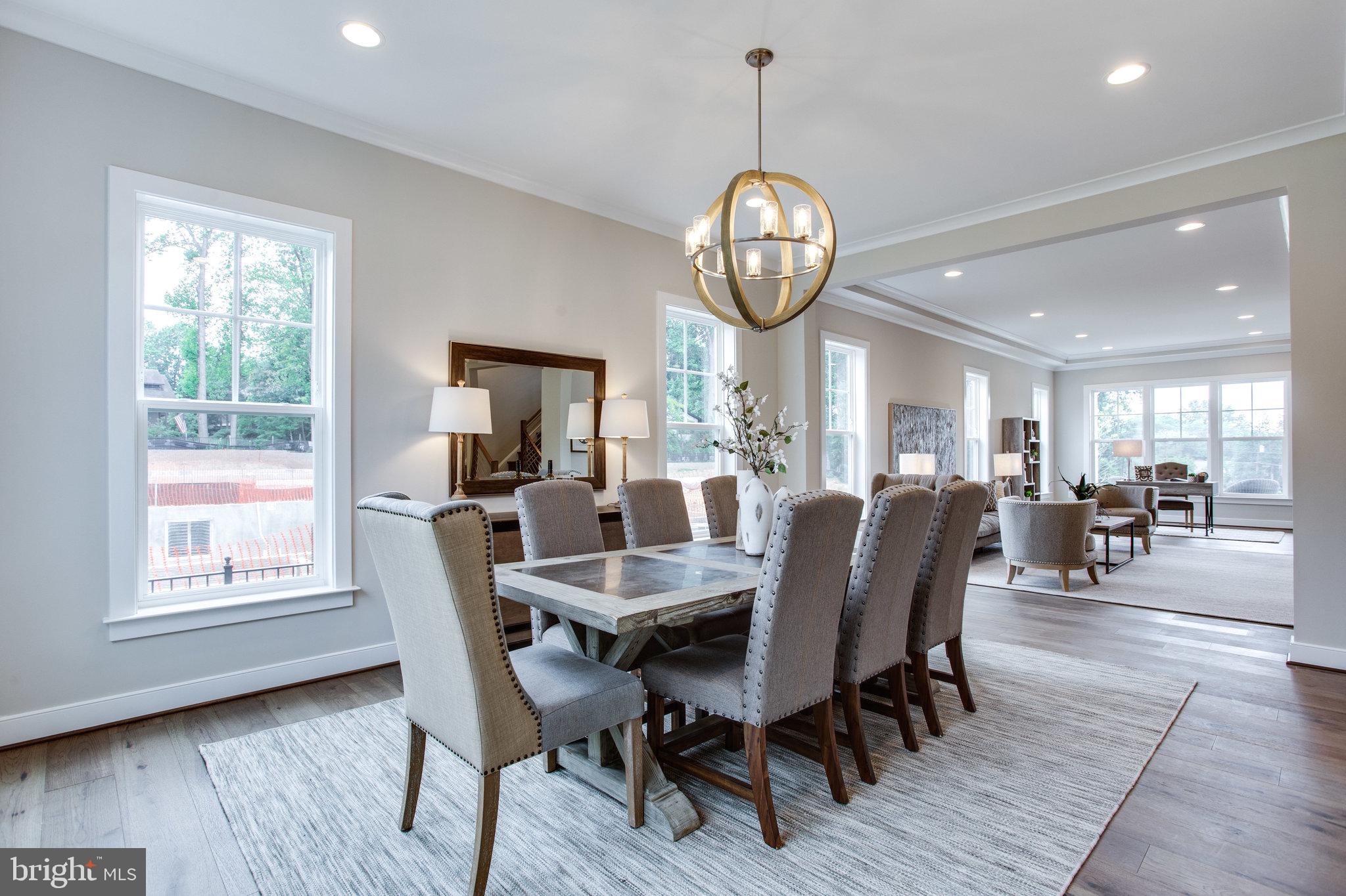 OVER LEE KNOLLS - Residential