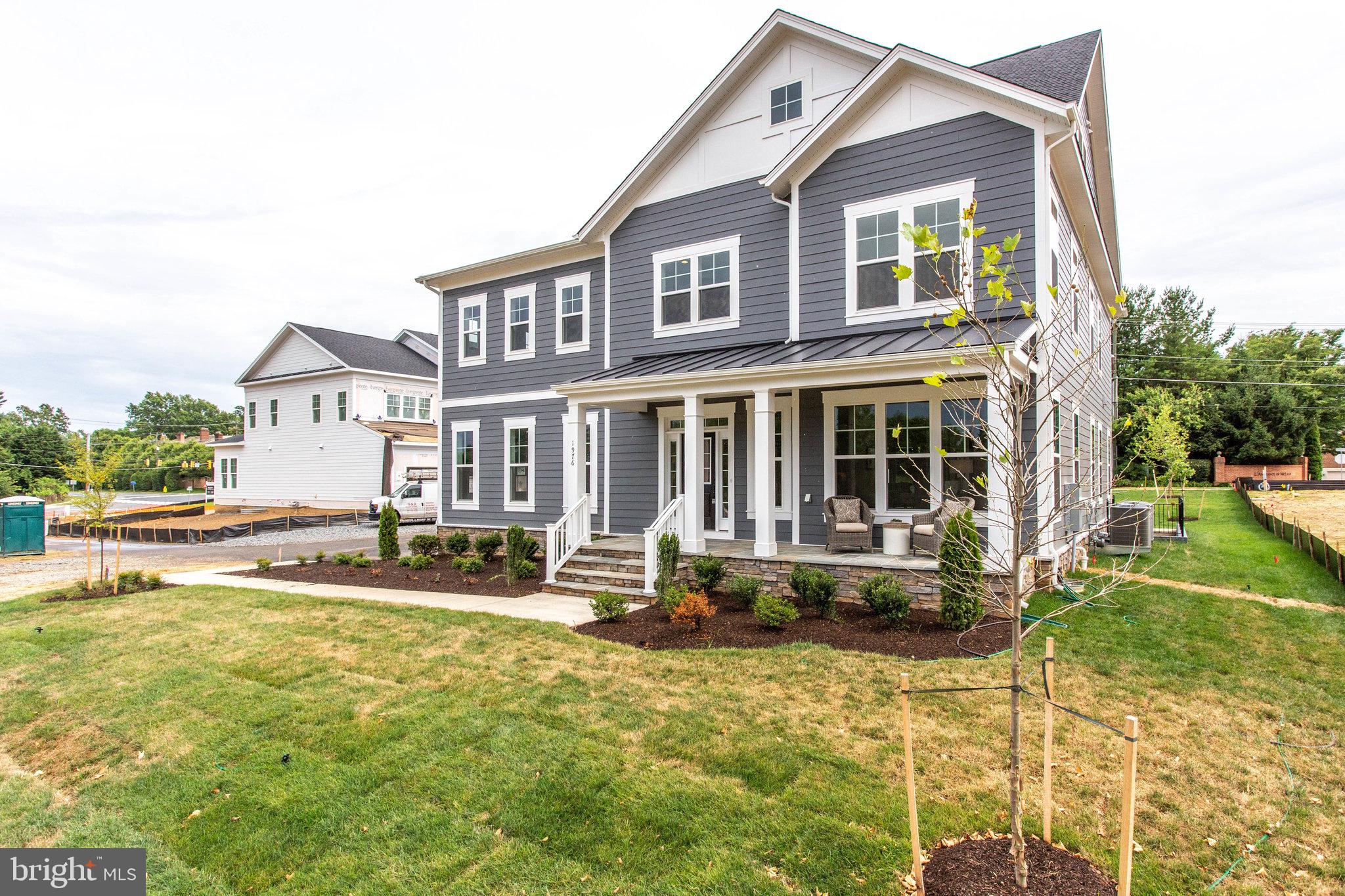 OVER LEE KNOLLS - Residential