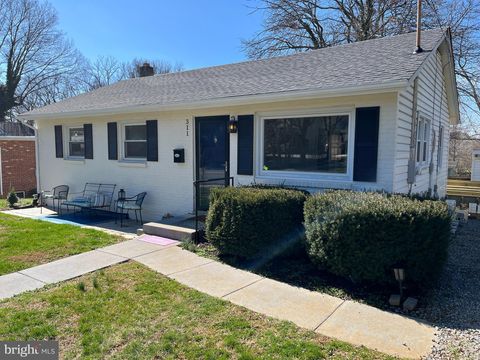 311 S BUCKMARSH STREET BERRYVILLE VA 22611