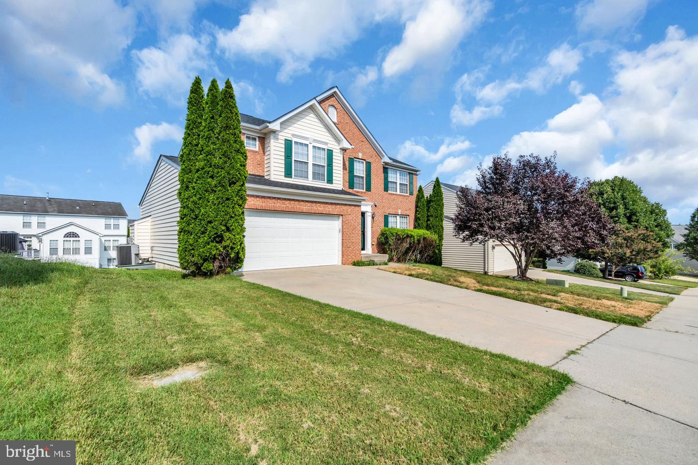 5413 SILVER MAPLE LANE