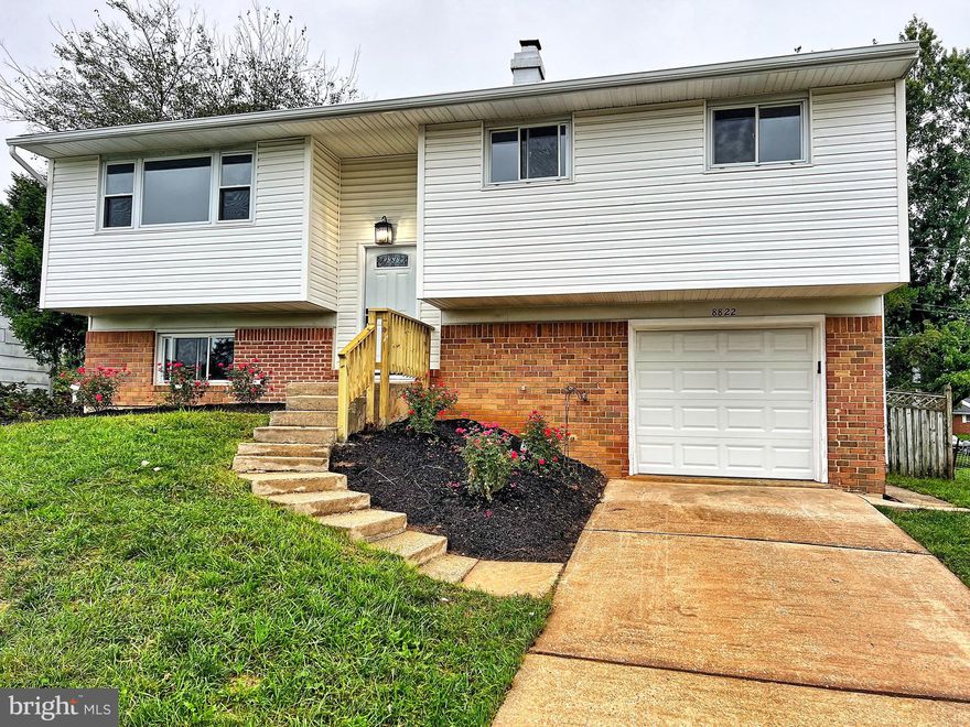 Beautifully renovated from top-to-bottom 3 brm 3 full baths split. Featuring open and bright floorplan. Gleaming, new floors throughout. New kitchen w/ SS appliances. New baths w/ masterful tile work. Fully finished basement w/ full bath. Nice Yard. MUST SEE!