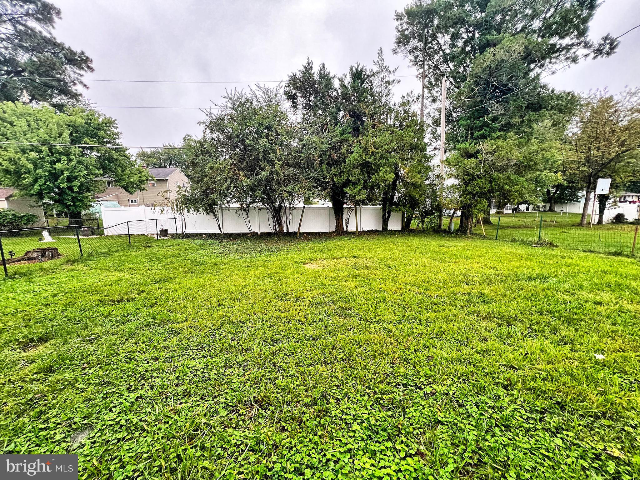 IMPERIAL GARDENS - Residential