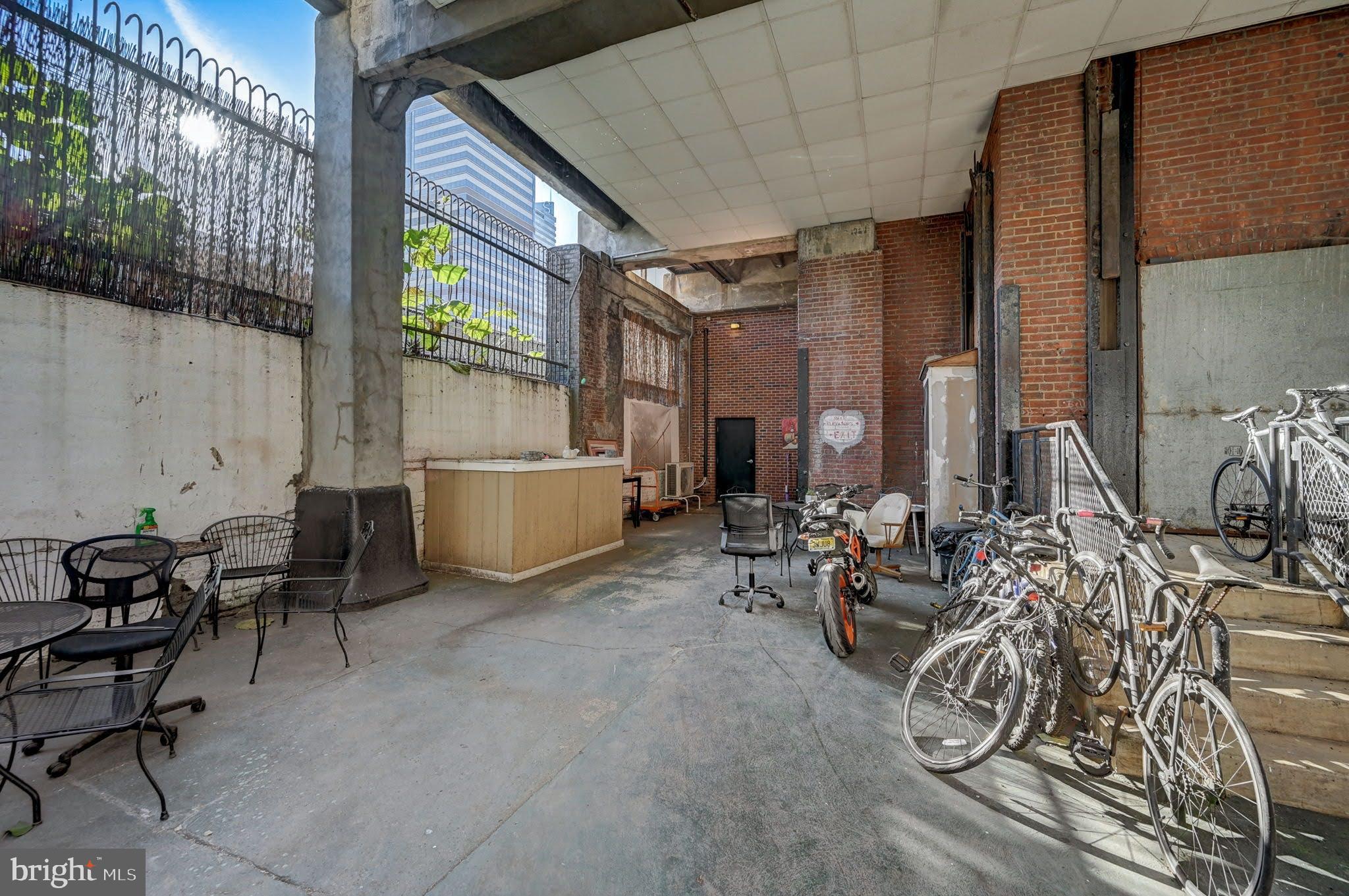 CHINATOWN - Residential