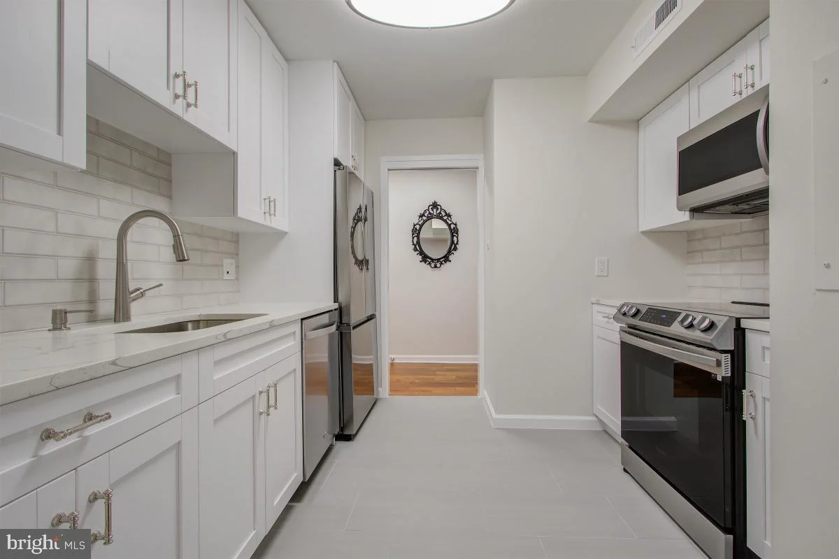 3800 Fairfax Drive Unit 208, Arlington, VA 22203