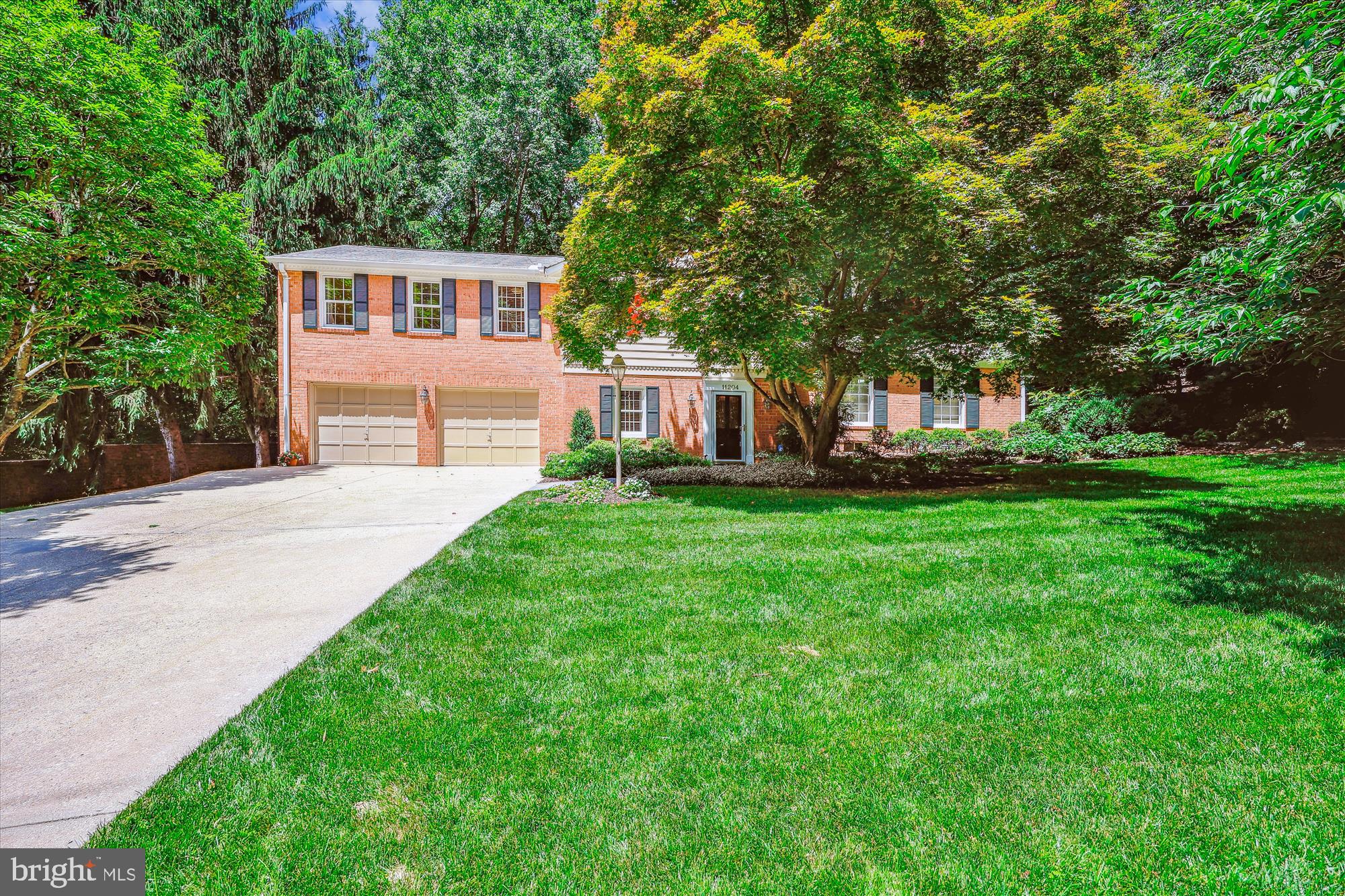 LUXMANOR - Residential