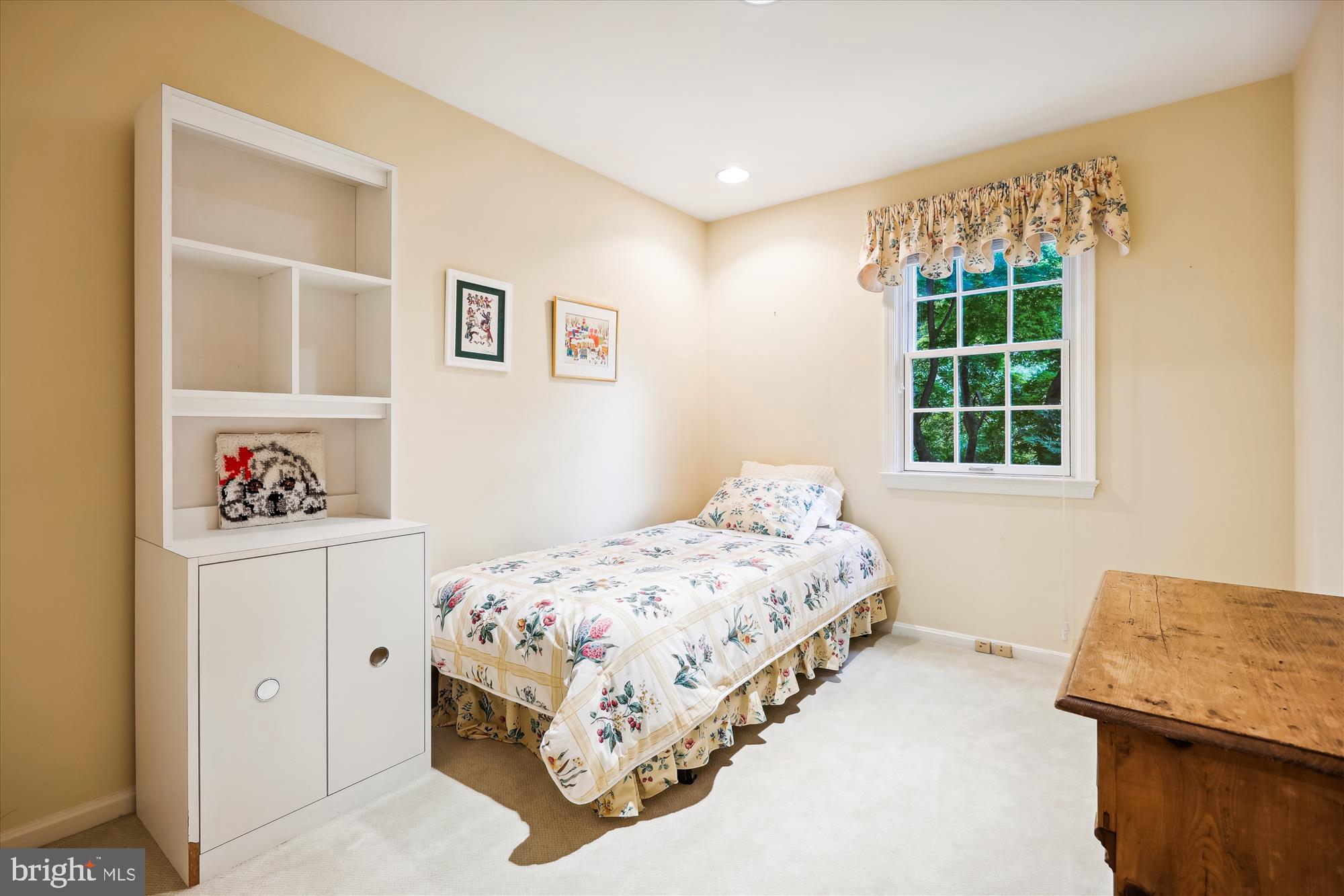 LUXMANOR - Residential