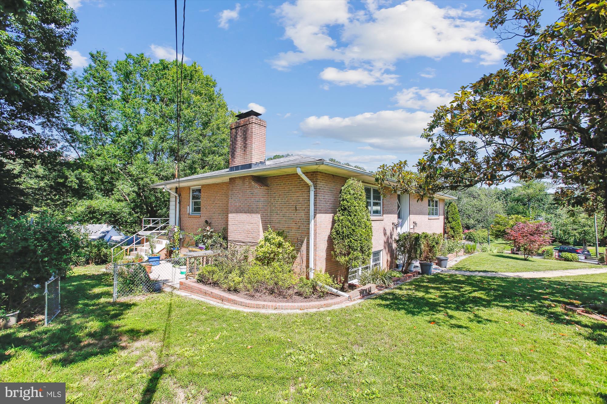 7108 WALDORF LANE