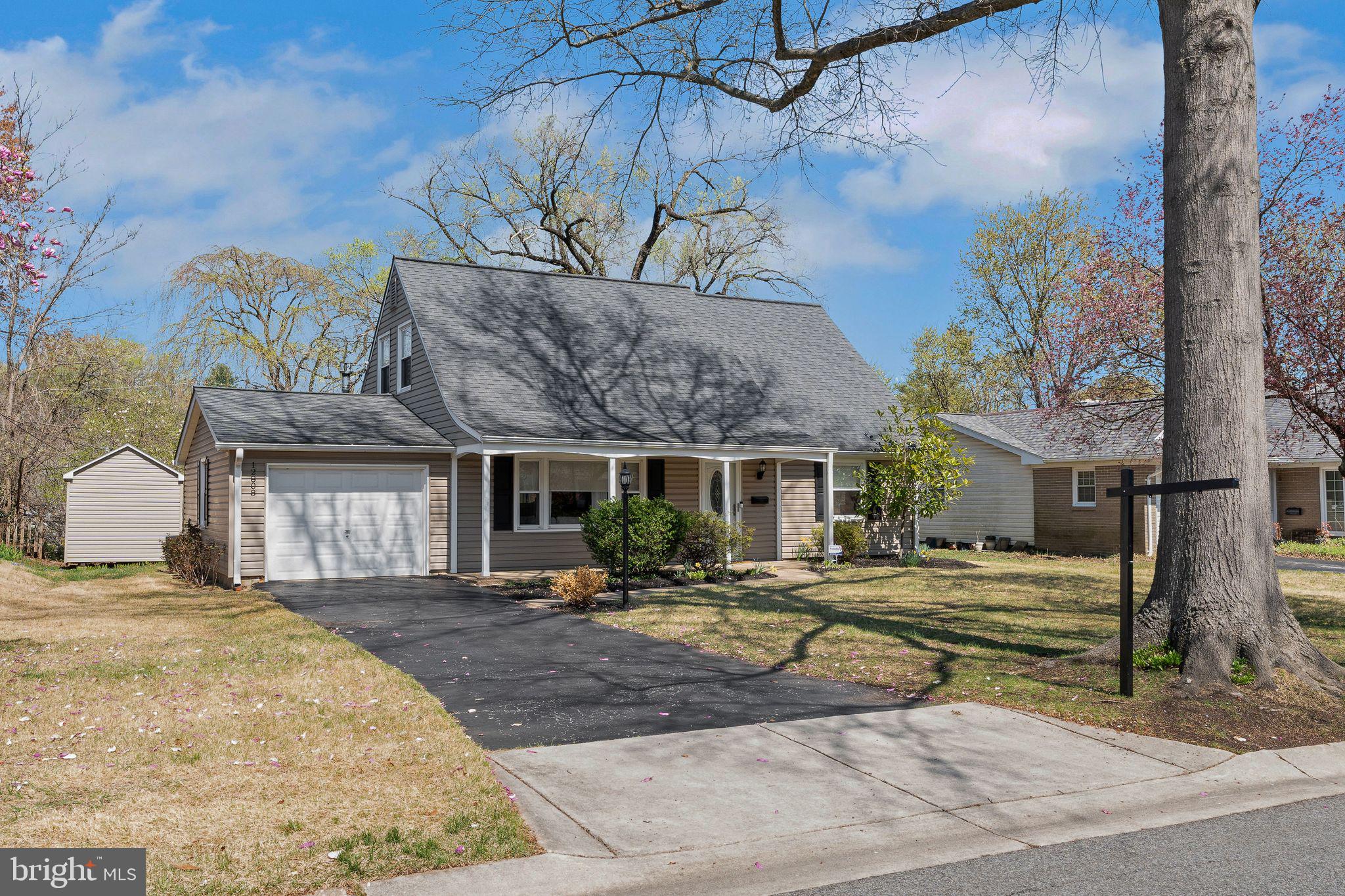 BUCKINGHAM AT BELAIR - Residential