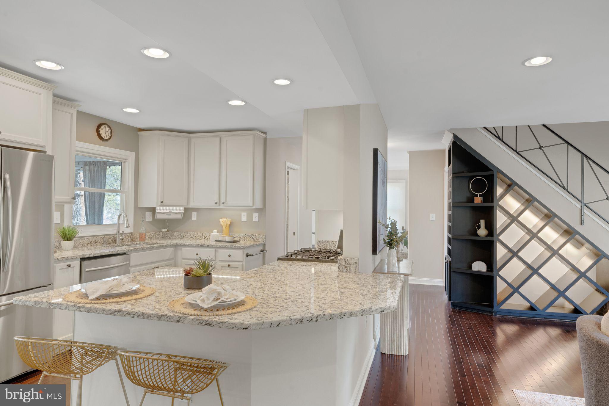 BUCKINGHAM AT BELAIR - Residential