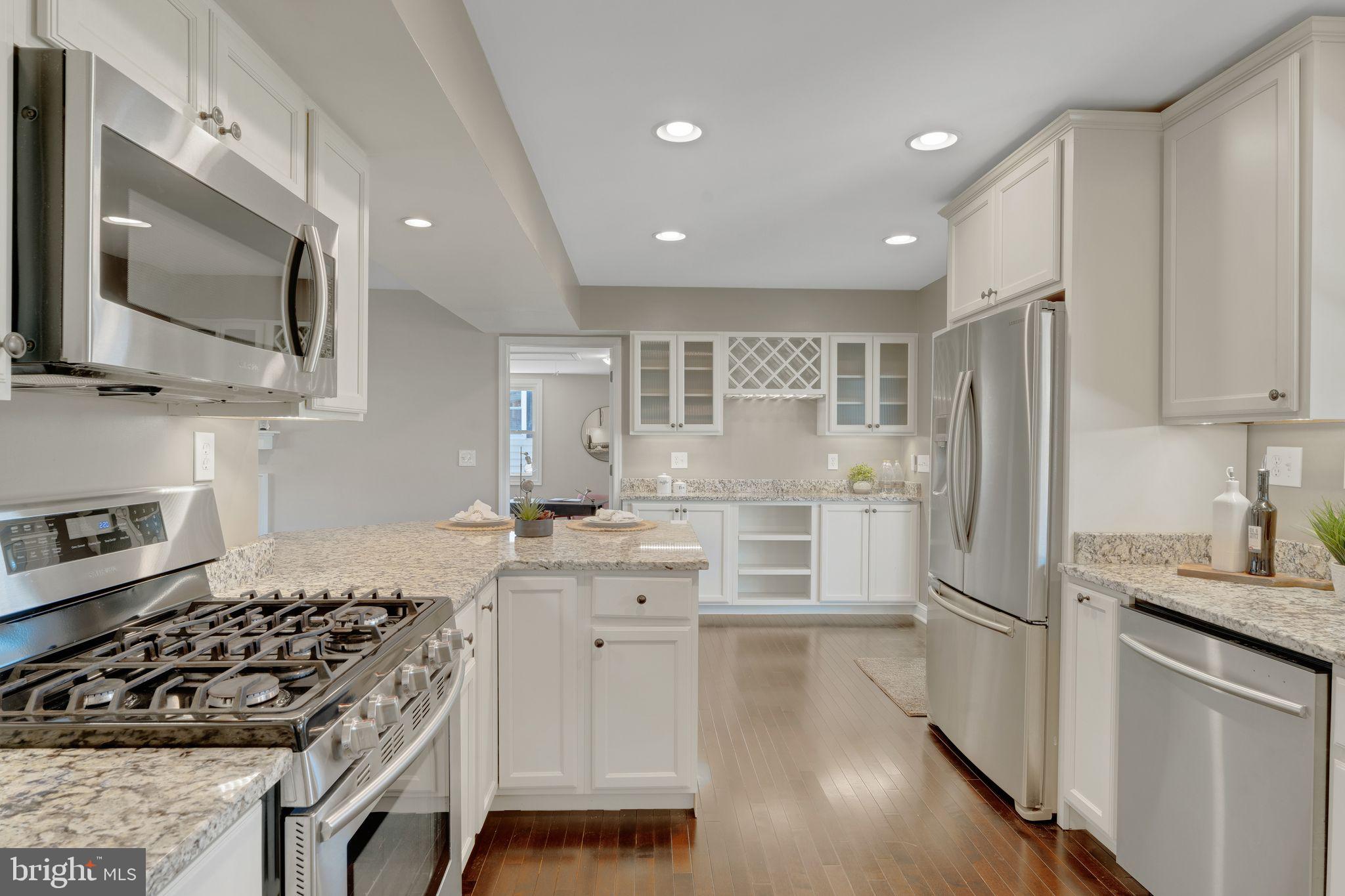 BUCKINGHAM AT BELAIR - Residential