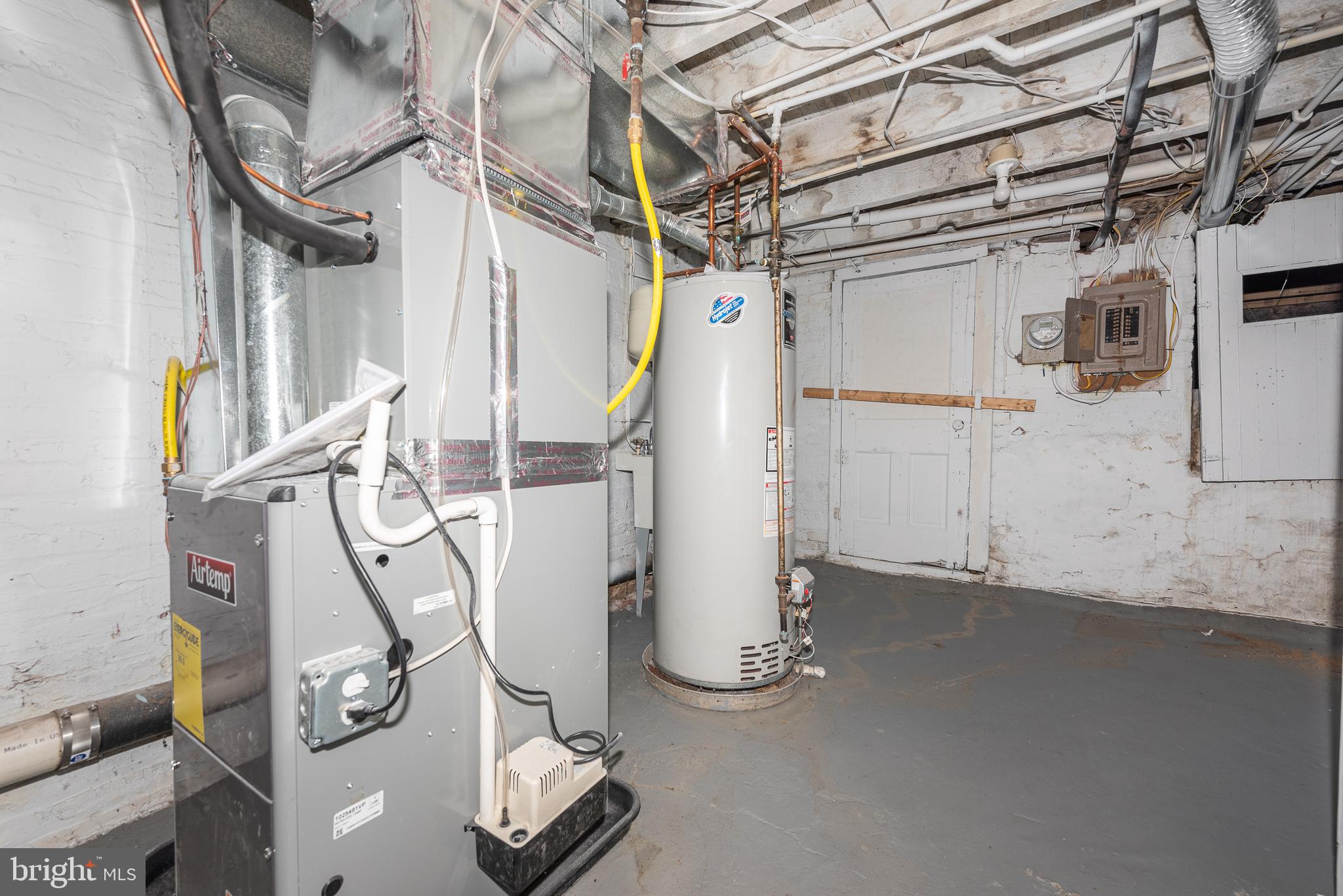 COLDSTREAM HOMESTEAD MONTEBELLO HISTORIC DISTRICT - Residential