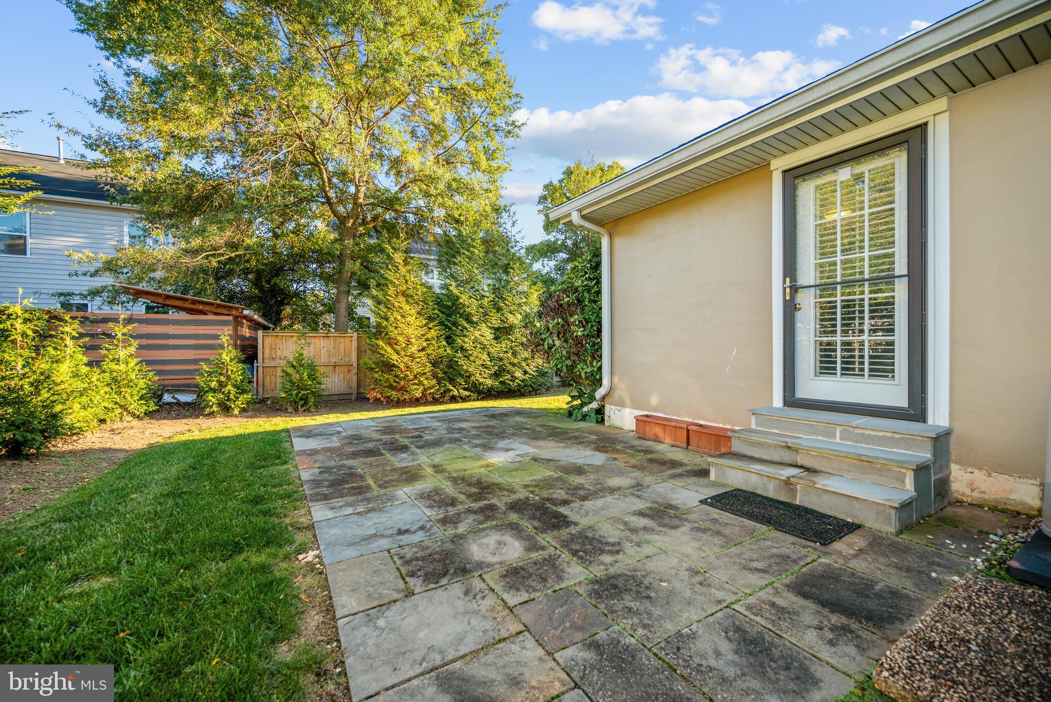 BRANDON VILLAGE - Residential