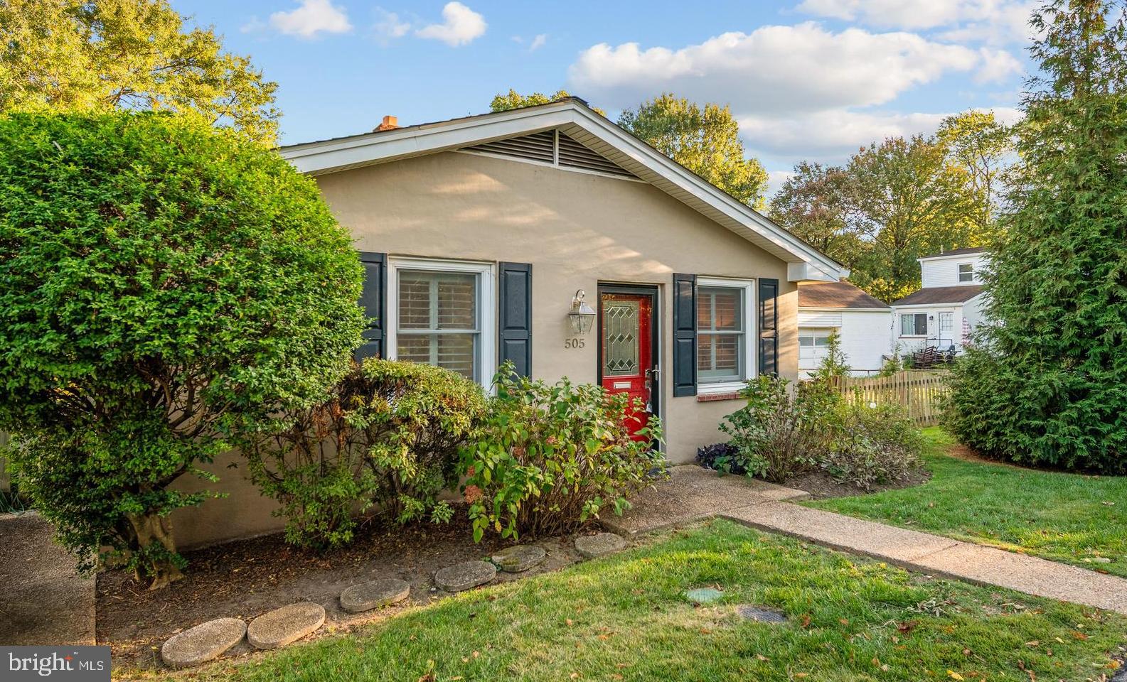 BRANDON VILLAGE - Residential