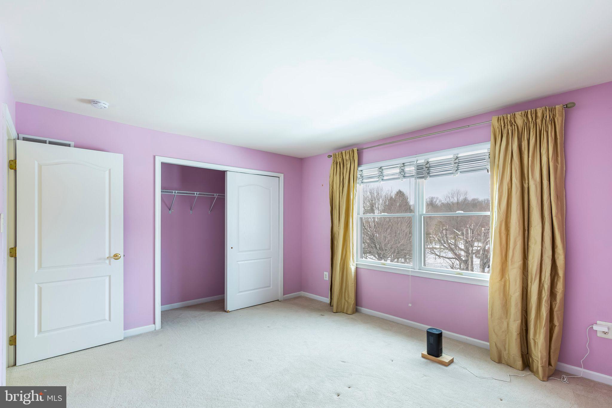 BRIDLE ESTATES - Residential