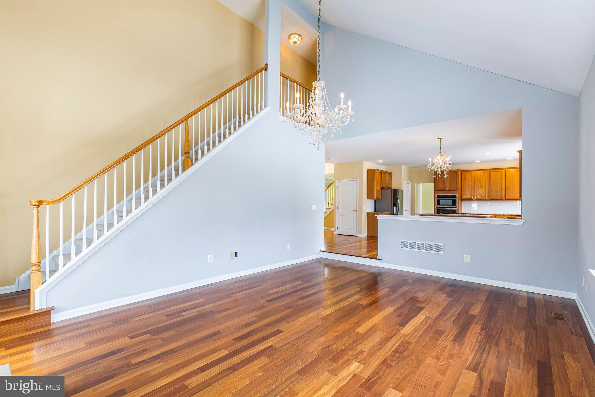 BRIDLE ESTATES - Residential