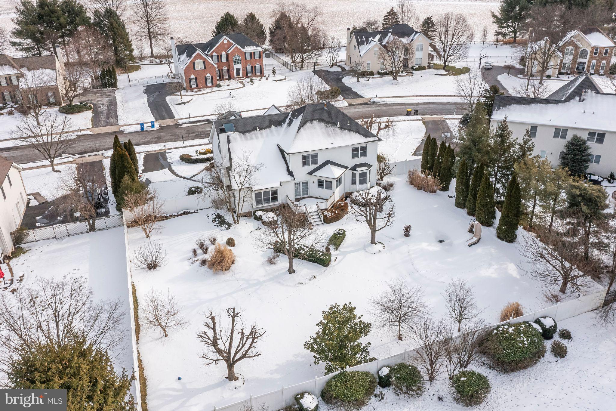 BRIDLE ESTATES - Residential