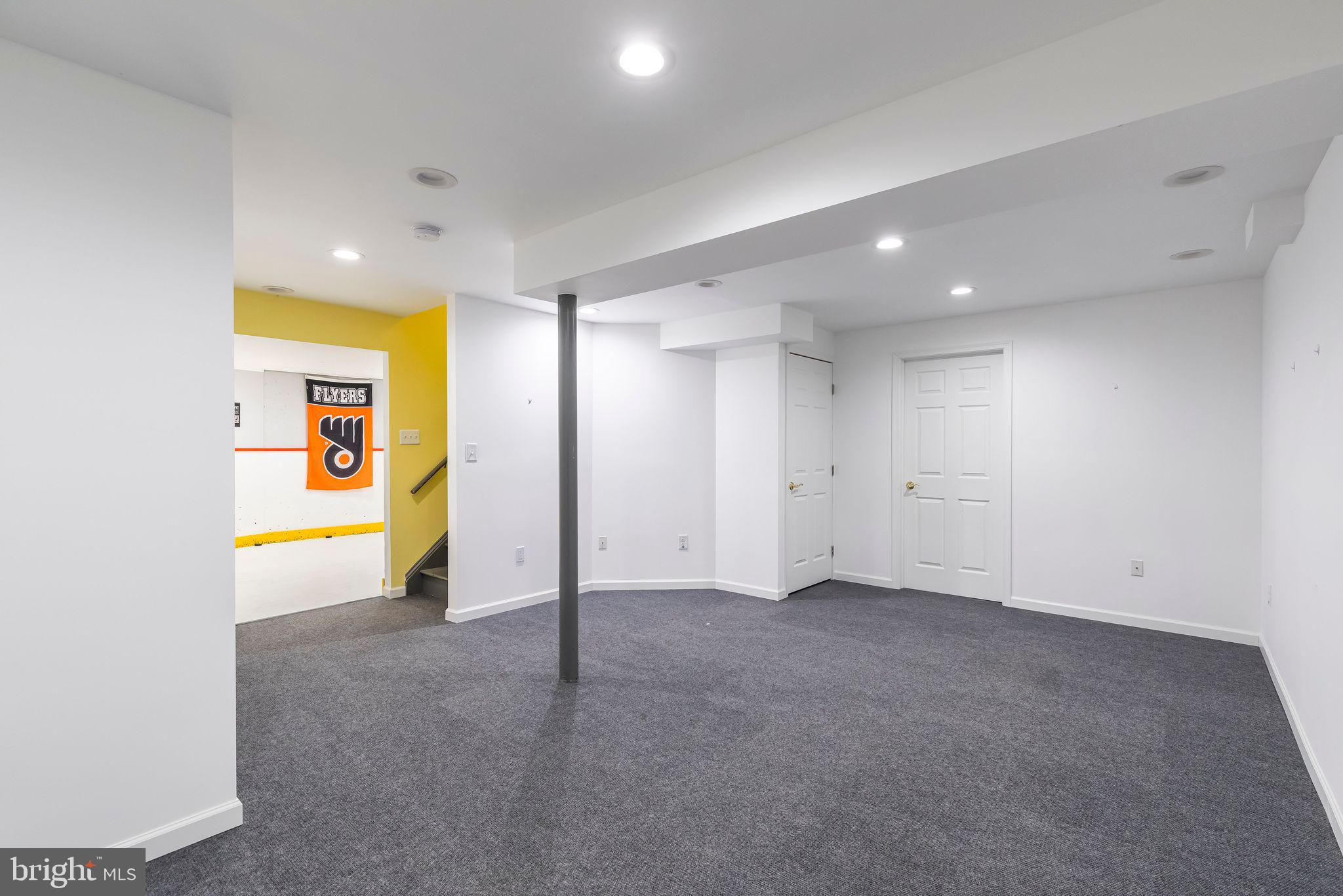 BRIDLE ESTATES - Residential