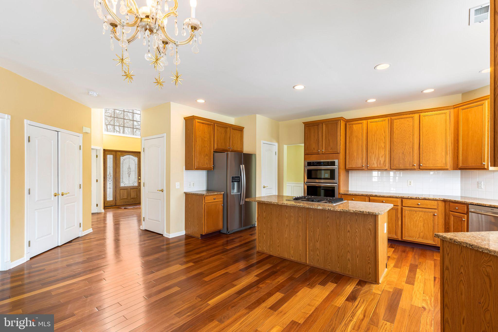 BRIDLE ESTATES - Residential