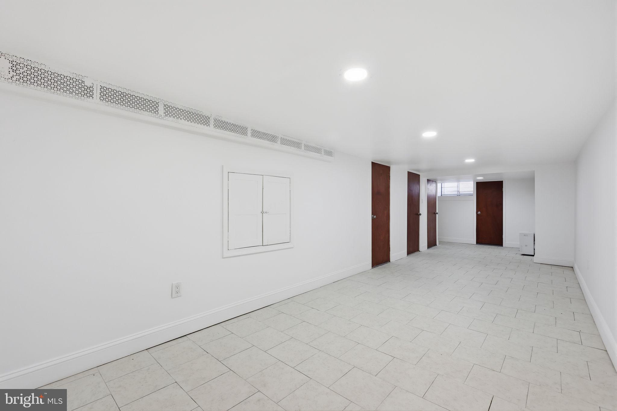 TEMPLE UNIVERSITY - Residential