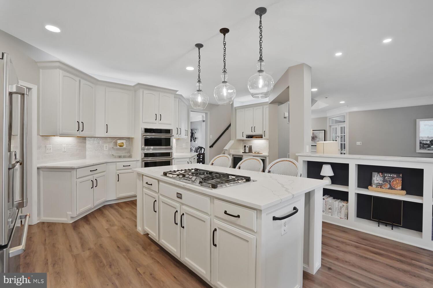 BROADLANDS - Residential