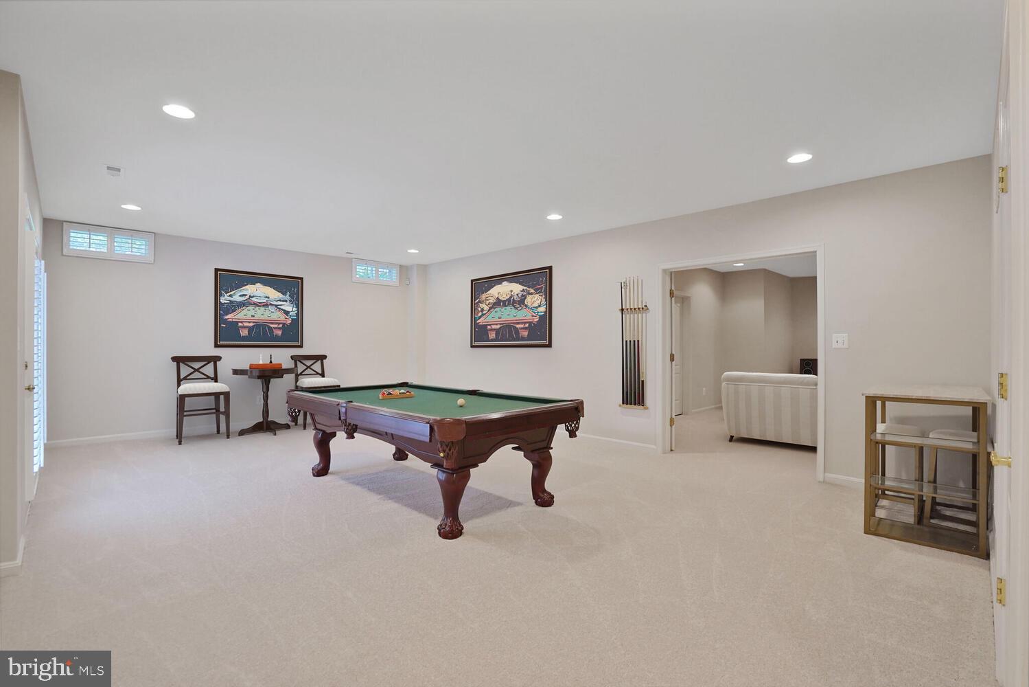 BROADLANDS - Residential