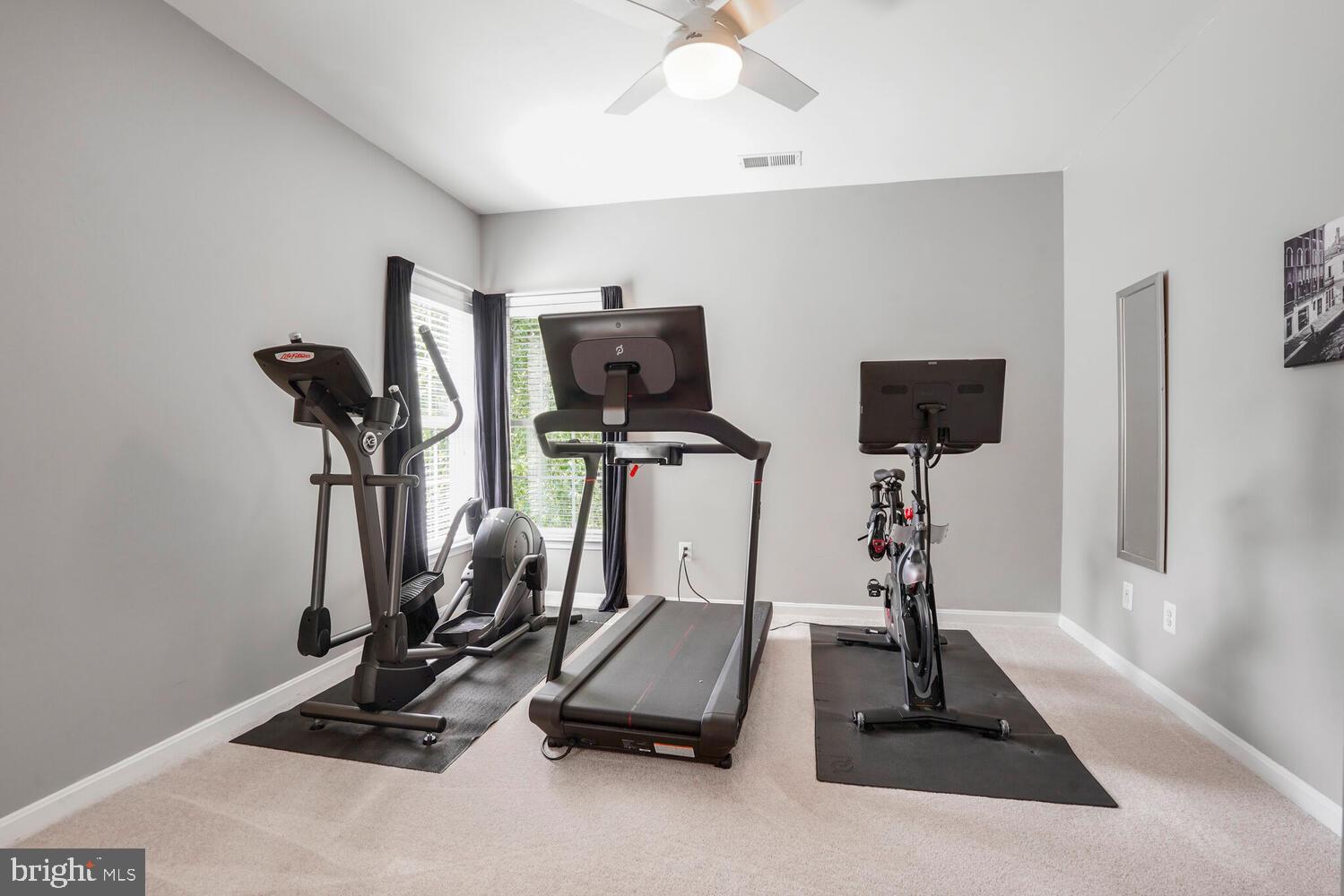 BROADLANDS - Residential