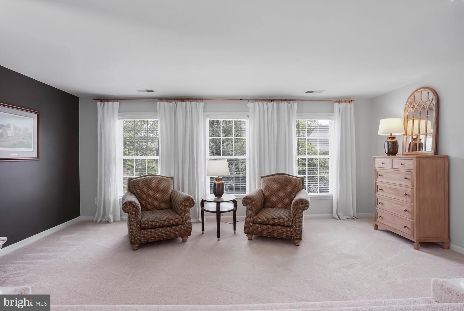 BROADLANDS - Residential