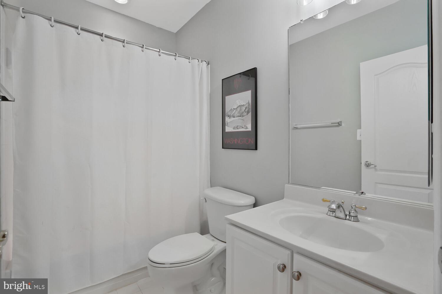 BROADLANDS - Residential