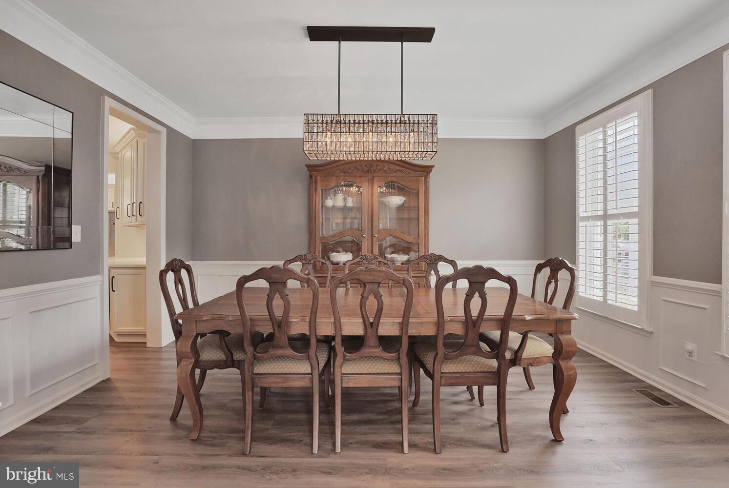 BROADLANDS - Residential