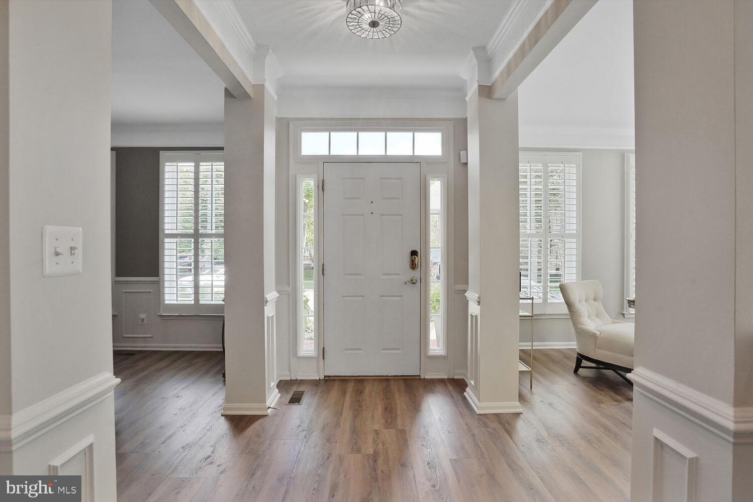 BROADLANDS - Residential