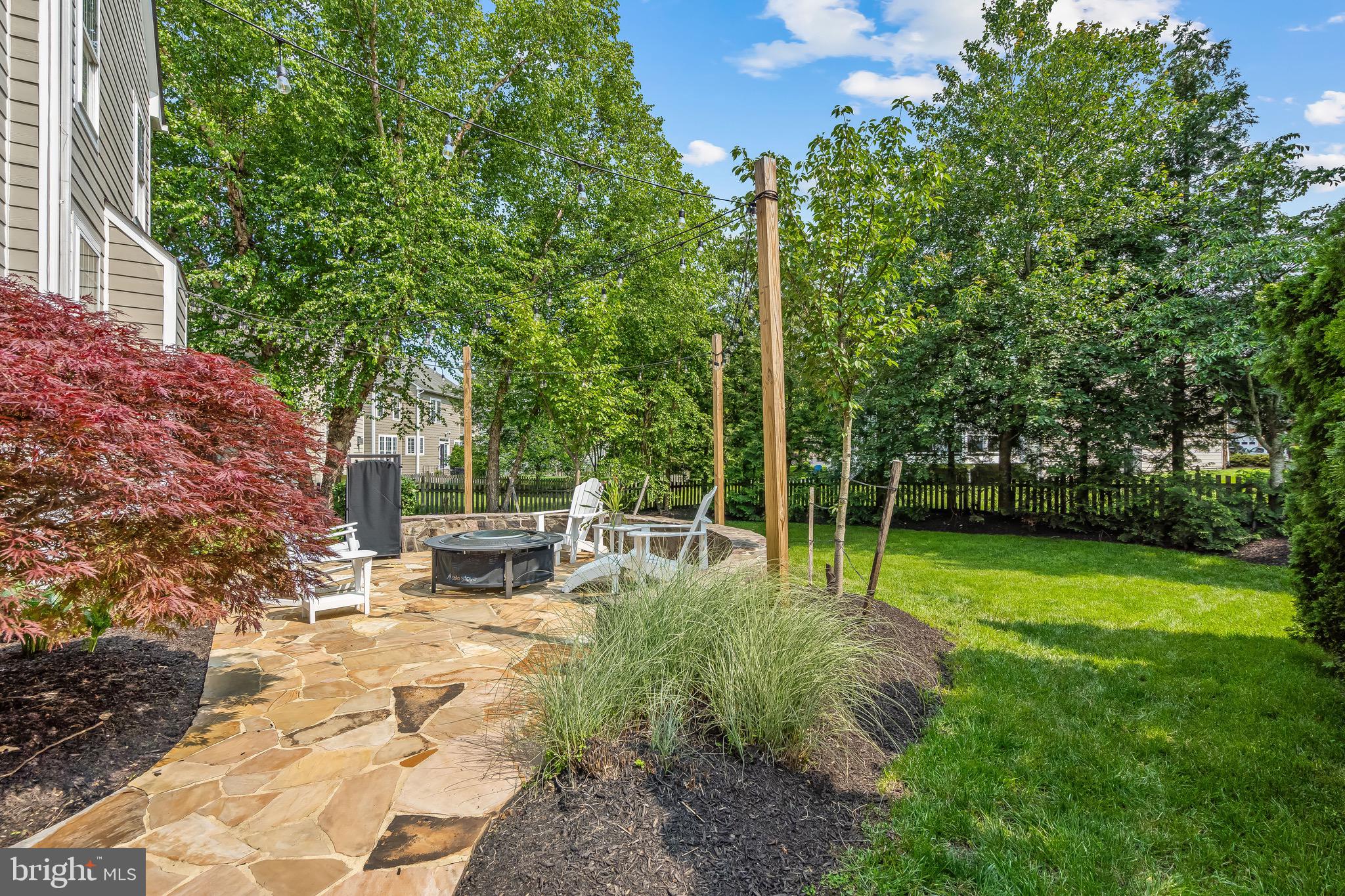 BROADLANDS - Residential