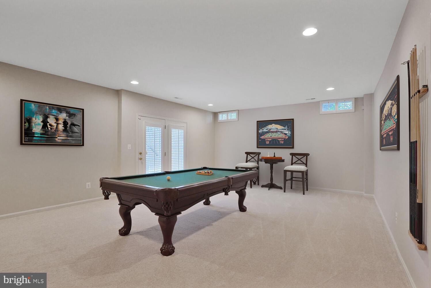 BROADLANDS - Residential