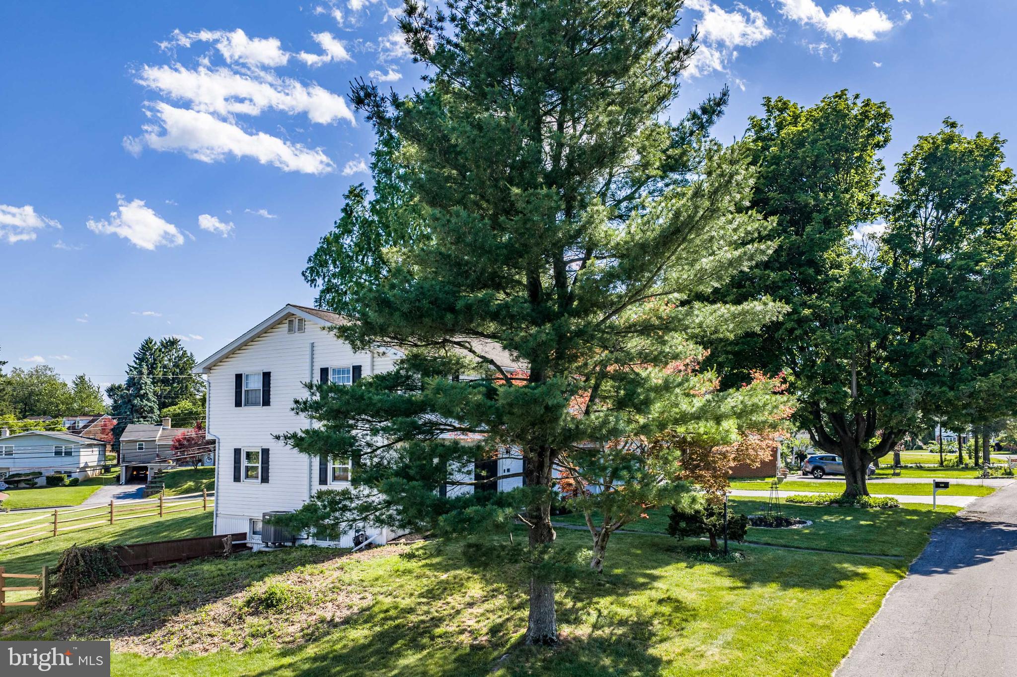 3146 CLUB DRIVE