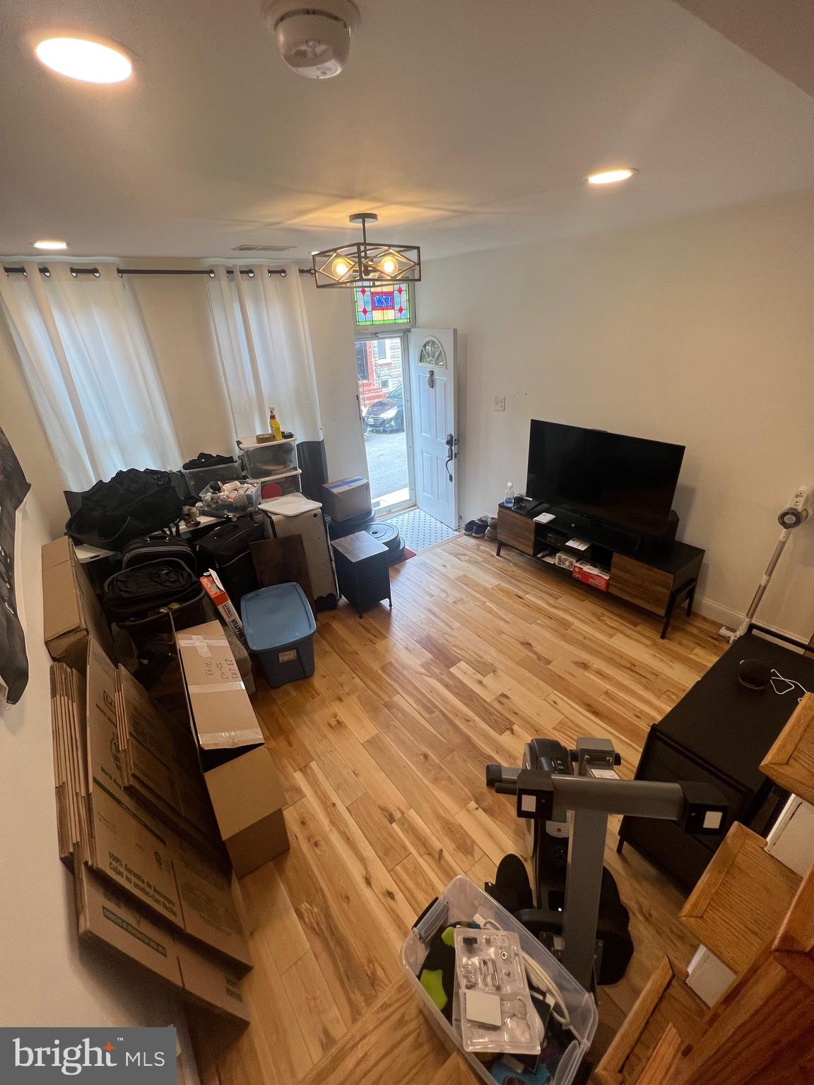 FEDERAL HILL HISTORIC DISTRICT - Residential Lease