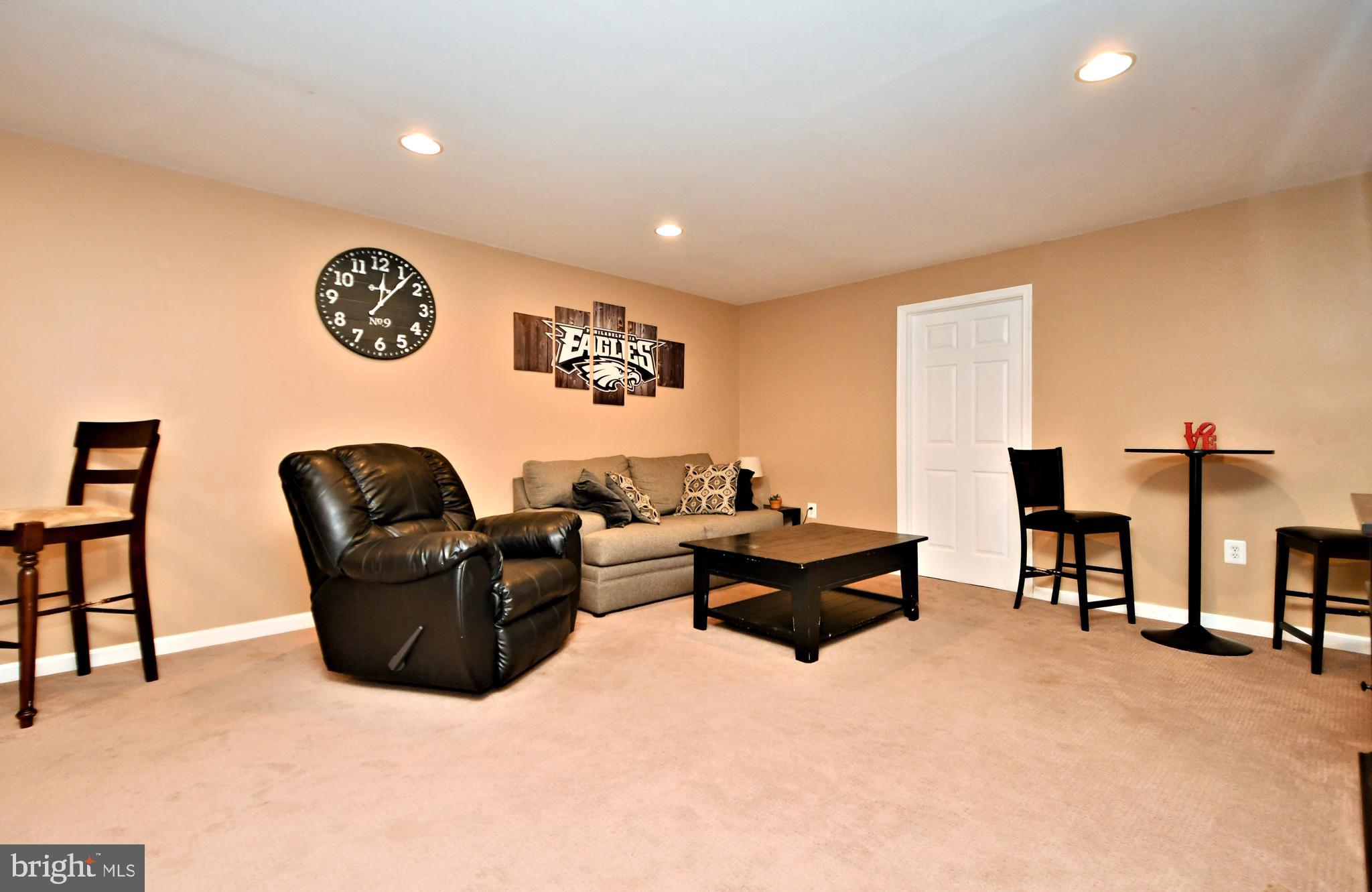 FAIRWAYS - Residential