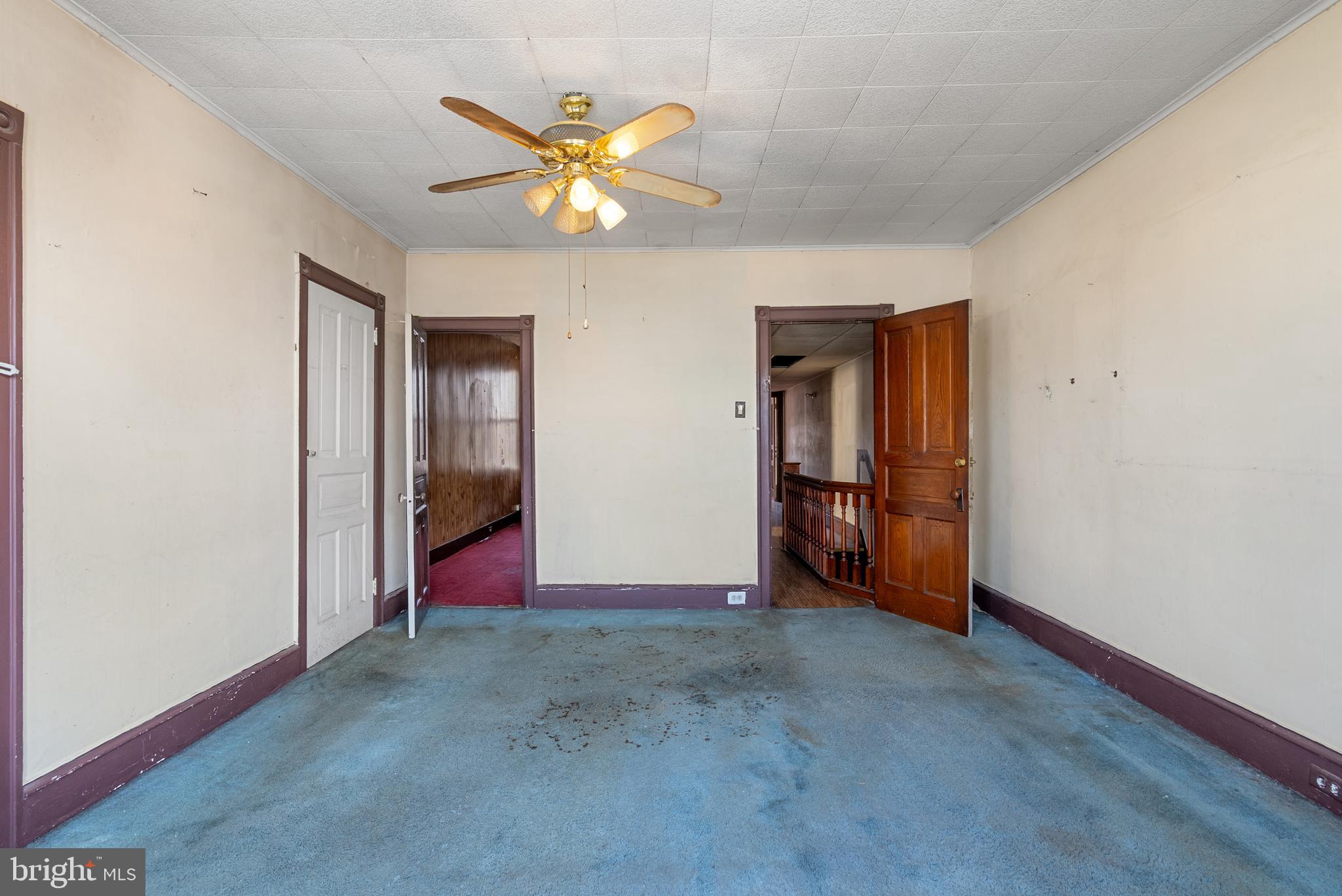 PHILADELPHIA - Residential