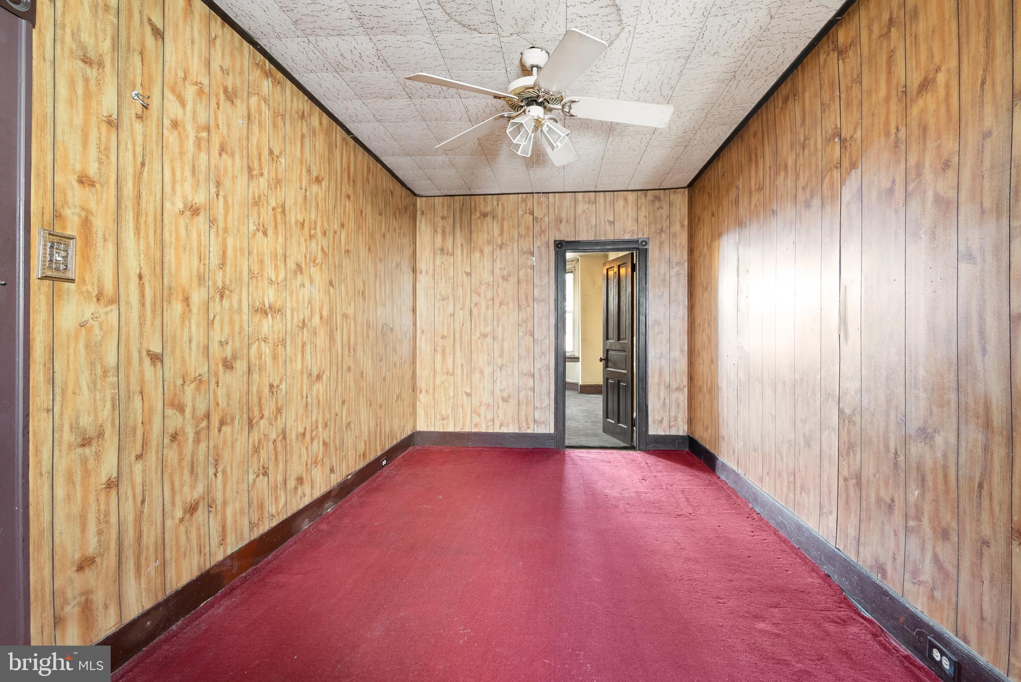 PHILADELPHIA - Residential