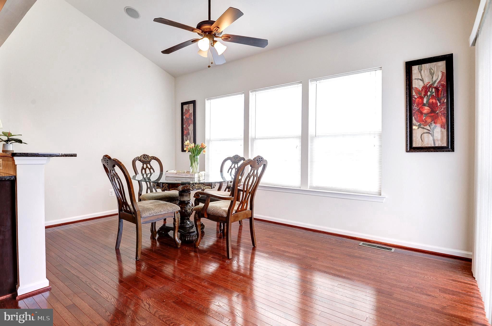 LOVETTSVILLE TOWN CENTER - Residential