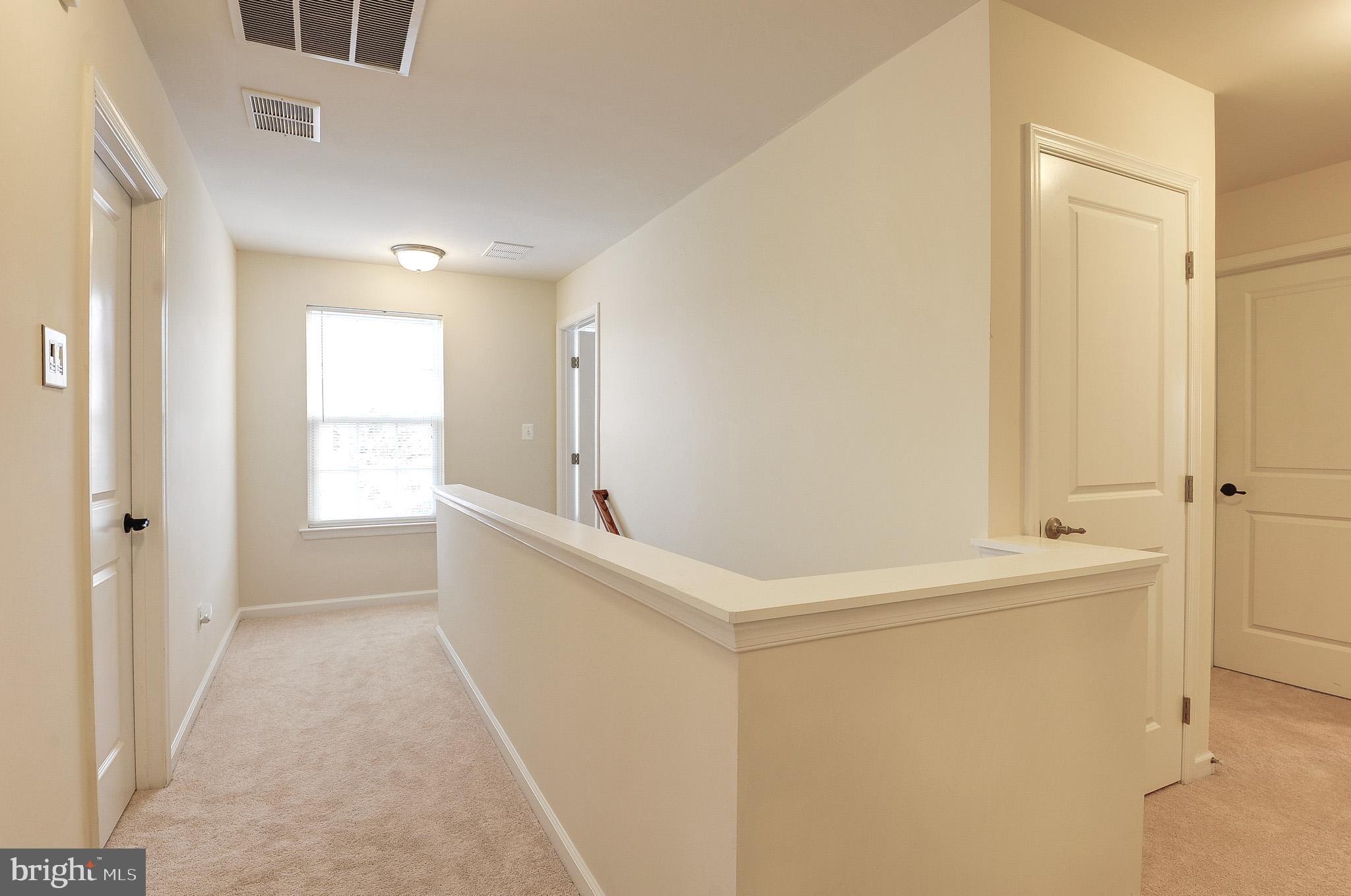 LOVETTSVILLE TOWN CENTER - Residential