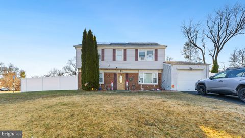 Homes For Sale - 94 Melbourne Lane<br/> WILLINGBORO, NJ 08046