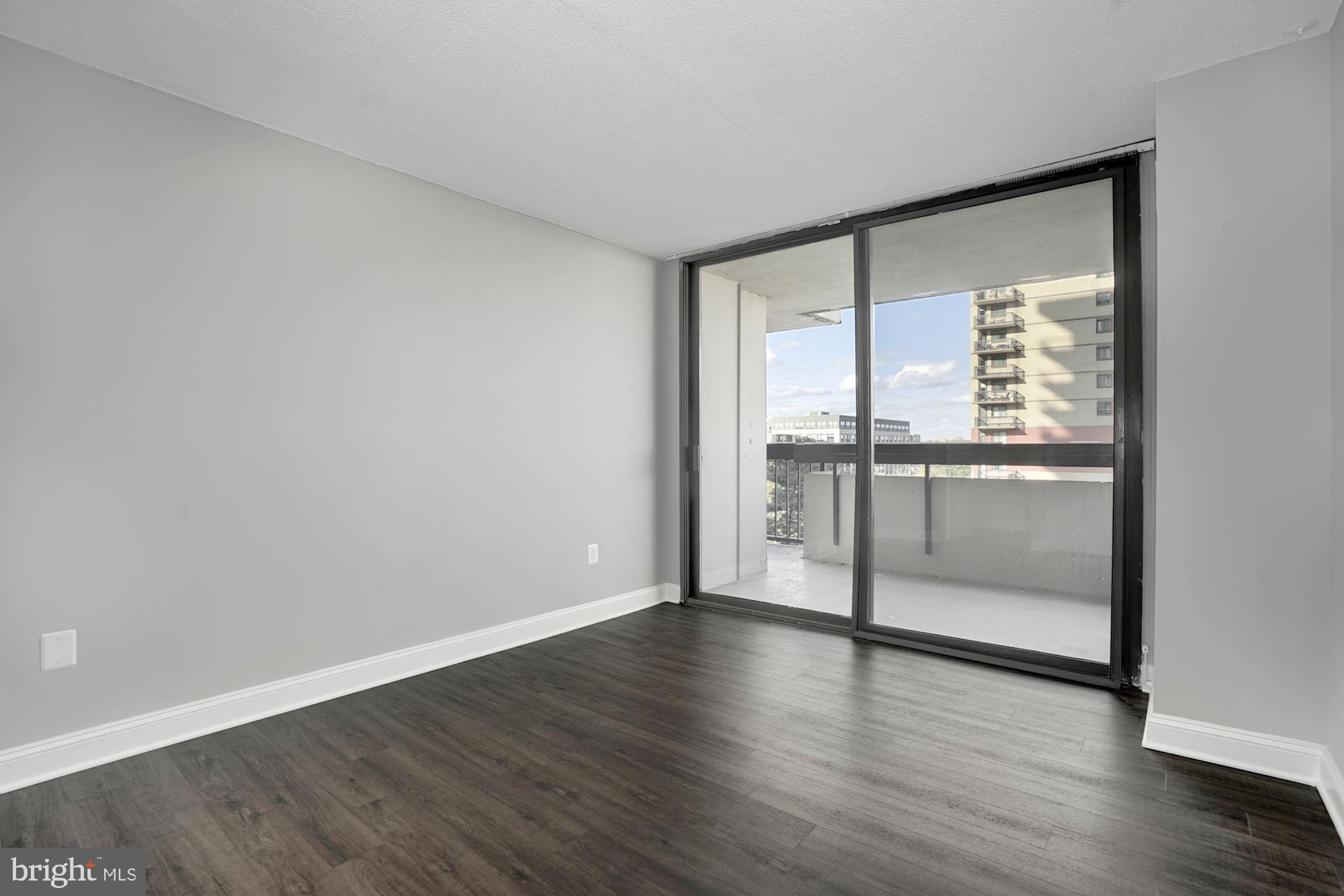 ALEXANDRIA HOUSE - Residential