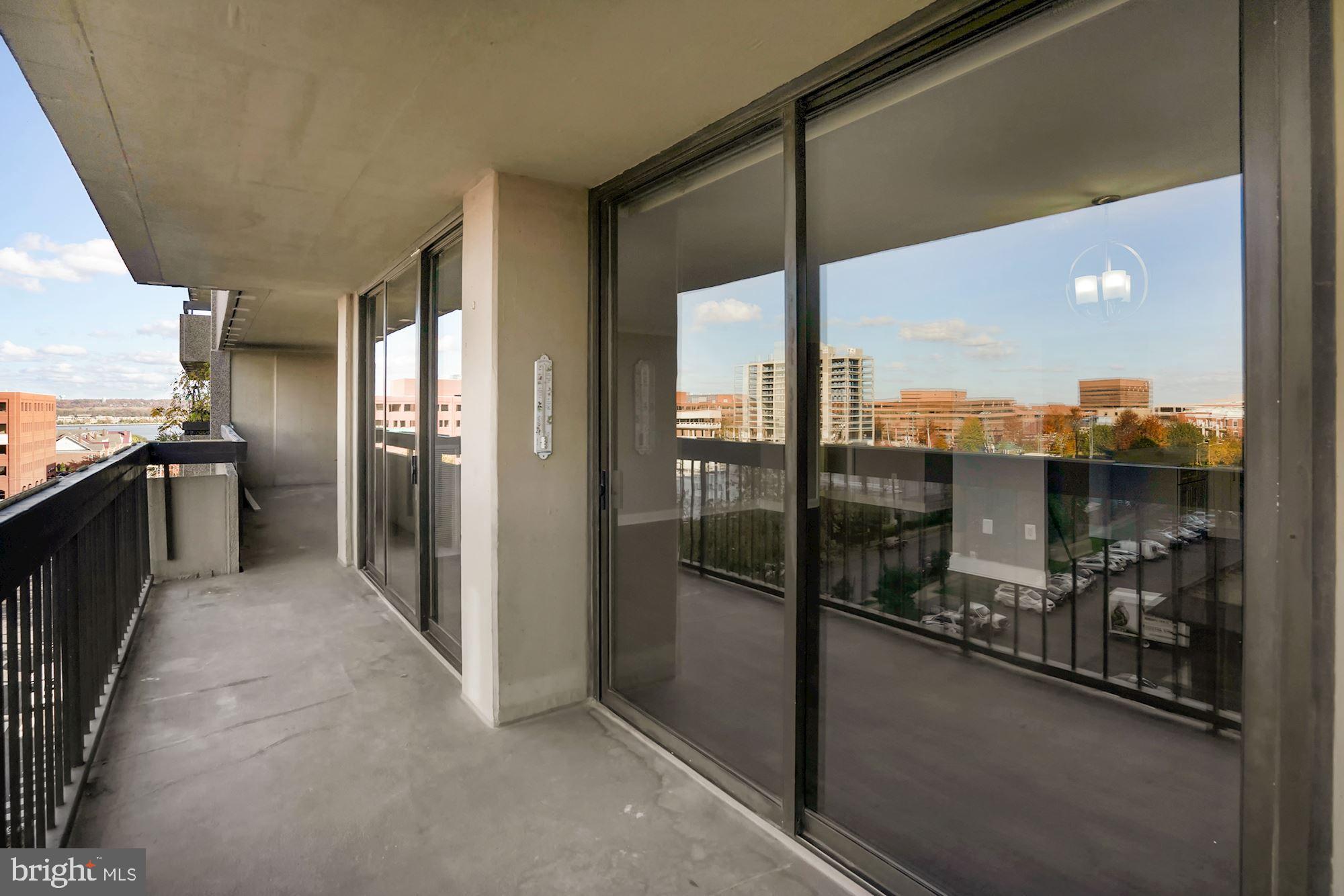 ALEXANDRIA HOUSE - Residential