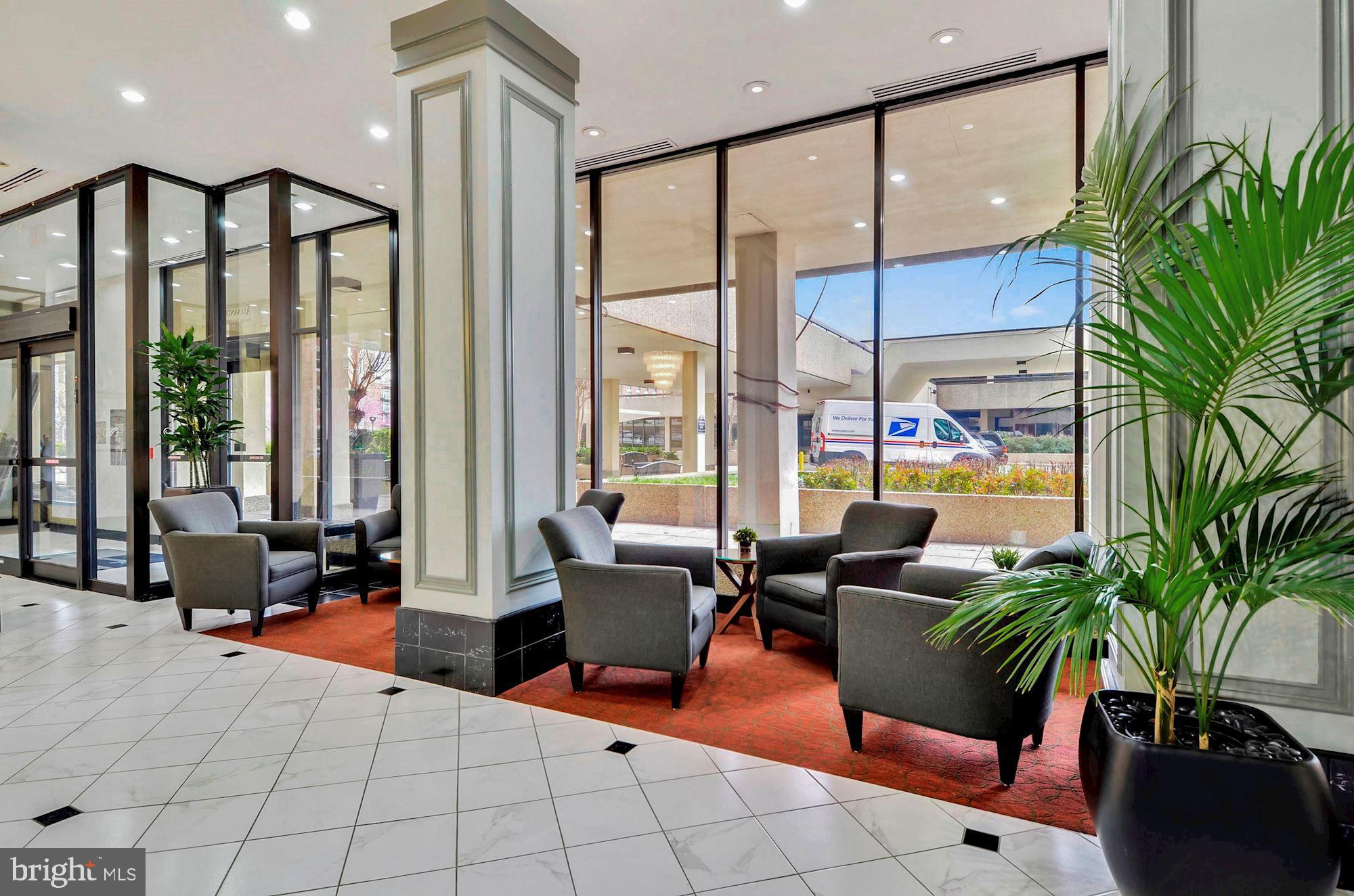 ALEXANDRIA HOUSE - Residential