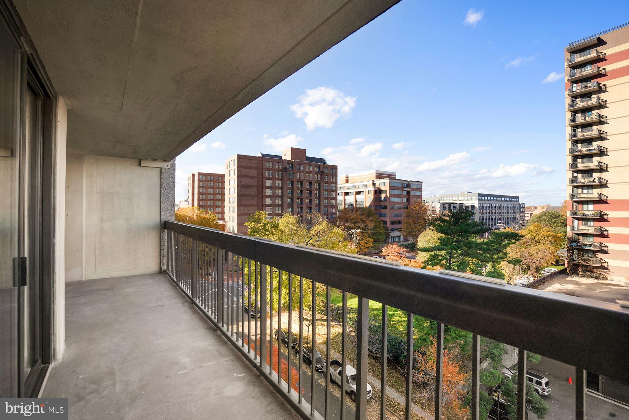 ALEXANDRIA HOUSE - Residential