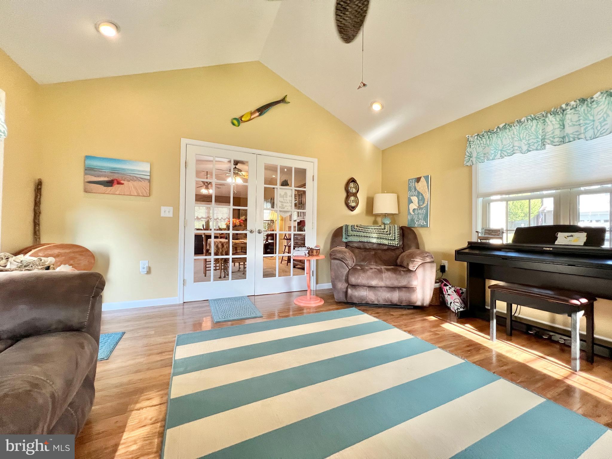 SPRING MILLS - Residential