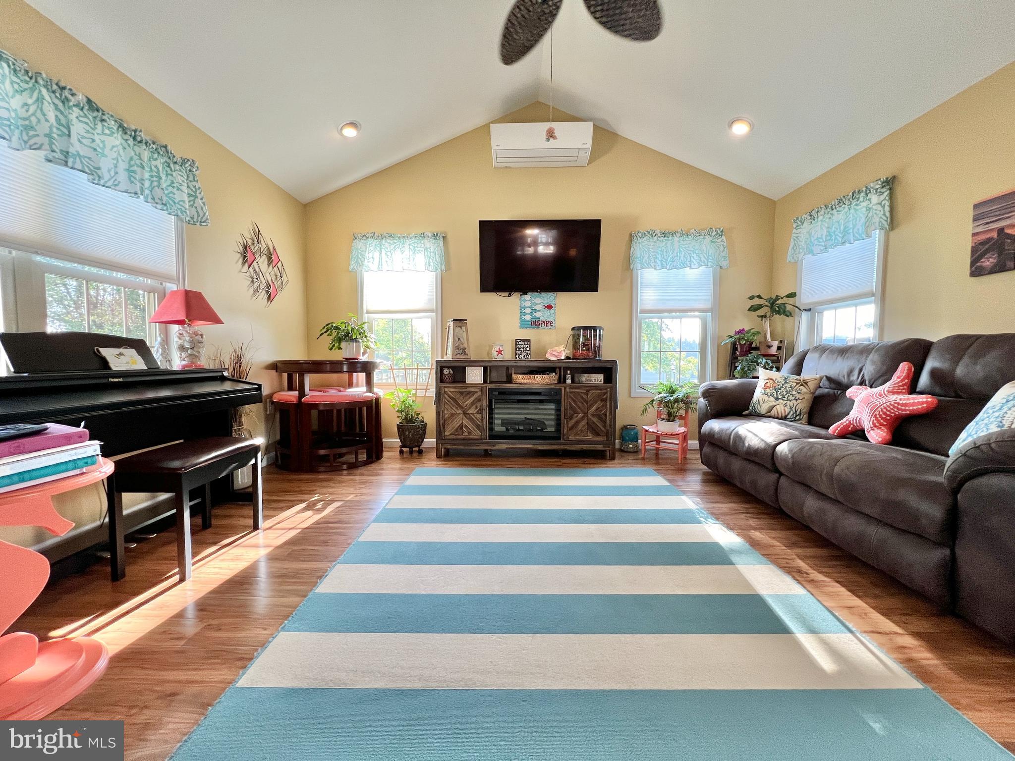 SPRING MILLS - Residential