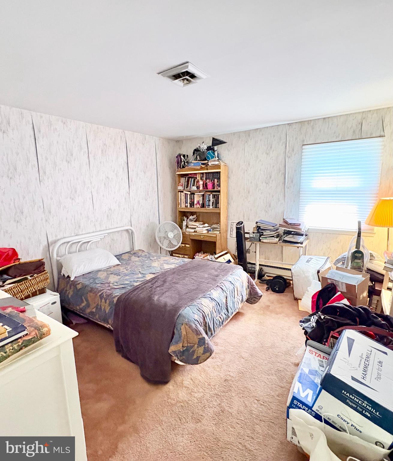 JUSTA FARMS - Residential